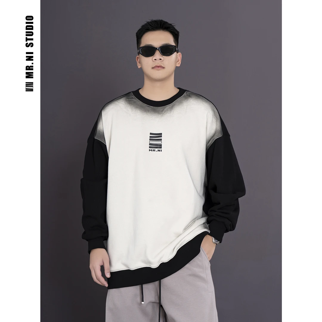 MR.NI/倪先生“熔岩烟灰”基础简约感喷色双拼落肩圈圈底纱长袖卫衣