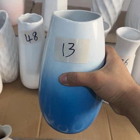 瓶蓝心24厘米陶瓷花瓶一个