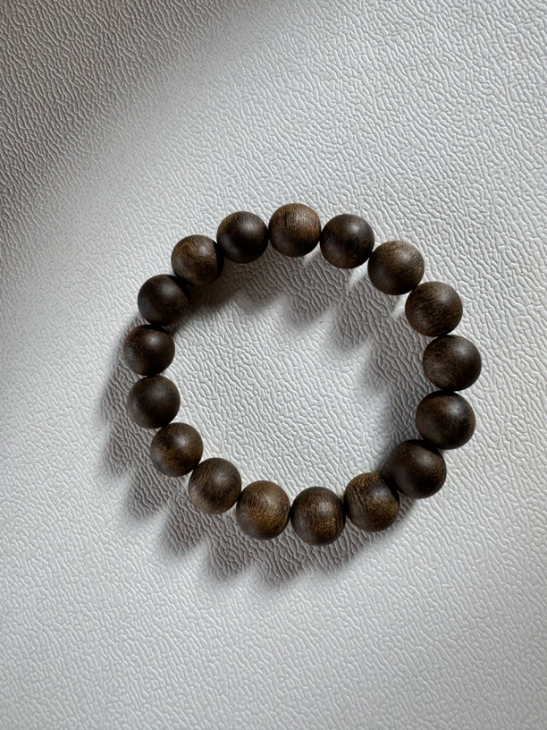 K3奇楠沉香沉水浮1.2圆珠单圈多样性发一