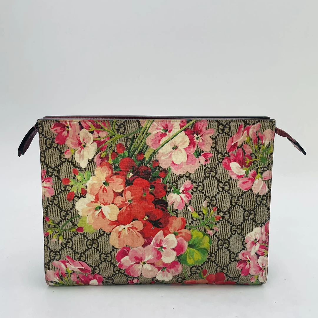 95新 GUCCI/古驰 CFF01790240726