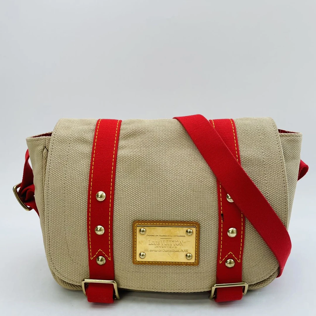 95新 LouisVuitton/路易威登 CYD02288240407