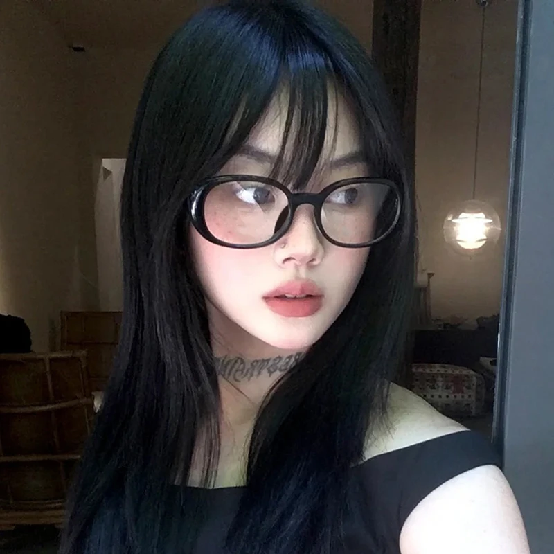 韩系时尚椭圆黑框眼镜女简约方圆脸显瘦素颜神器防蓝光近视眼镜潮