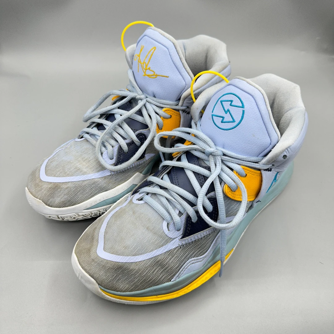 欧文8 蓝色 44.5码 9新 鞋标洗护时丢失 不影响鉴定 编码2025