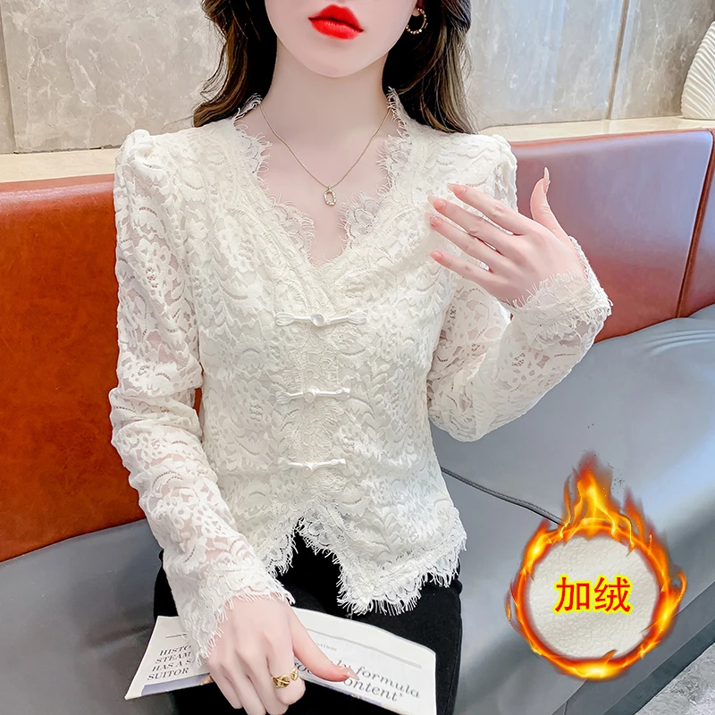 新款漂亮提花气质秋冬加绒百搭白色蕾丝衫纯欲V领长袖打底衫修身