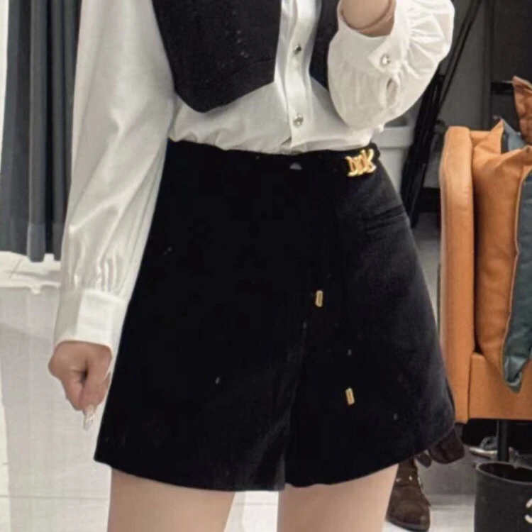 【锦瑟】设计感气质黑色短裤#2688