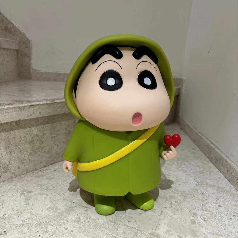 40cm比心Raincoat绿帽小新站姿礼物家居手办公仔客厅摆件