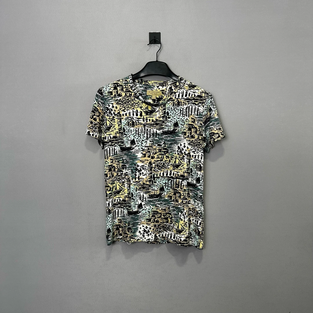 Burberry/博柏利新款经典印花短袖/M码/98新/公价2950