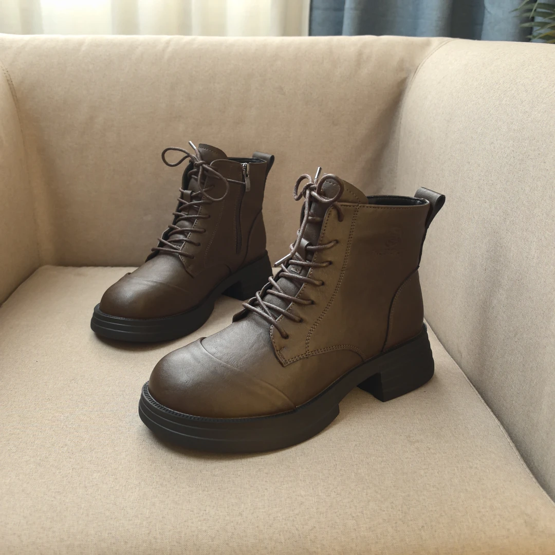 马丁靴女款2024秋冬新款英伦风复古厚底短靴小个子加绒粗跟工装靴