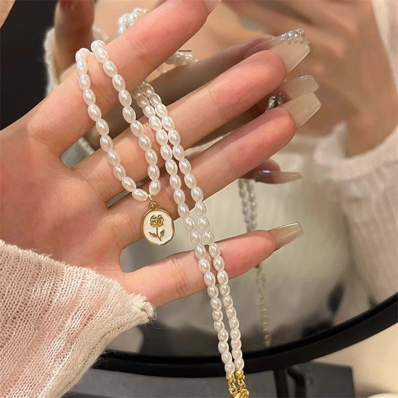 珠珠项链女温柔气质玫瑰花法式轻奢小众设计高级感锁骨链配饰品
