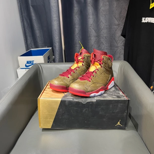 捡漏42.5码 aj6雪茄全新试穿几分钟原盒999秒杀球鞋