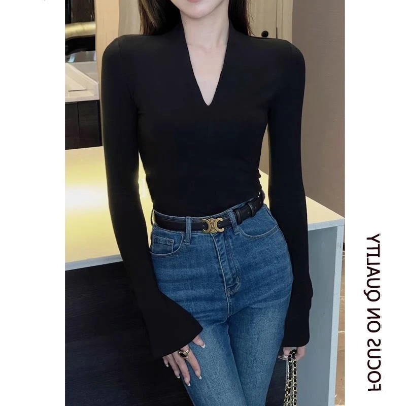 V领辣妹修身长袖t恤女秋冬2025新款黑色打底衫纯欲内搭显瘦上衣潮