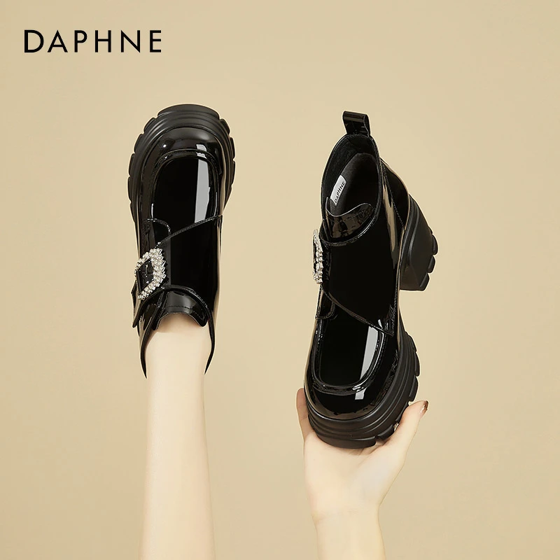 达芙妮厚底马丁靴女2025新款冬季加绒保暖高跟短靴粗跟高帮乐福鞋