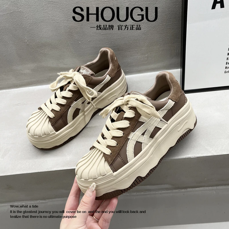 shougu/首谷复古厚底贝壳头女2023新款真皮配裙子百搭休闲板鞋潮