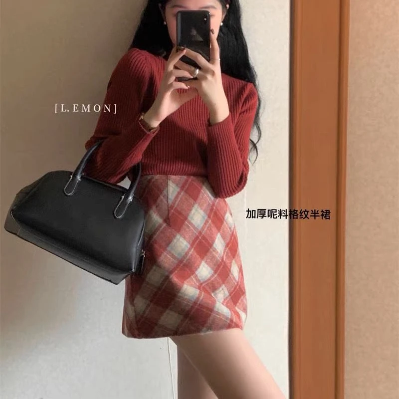 法式复古高腰格纹半身裙春秋2023新款气质显瘦显腿长纯欲a字短裙
