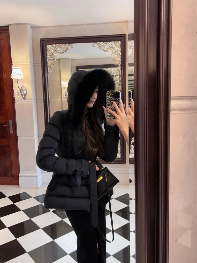 IN MIMIFACE狐狸毛连帽收腰羽绒服短款时尚保暖秋冬休闲百搭韩版