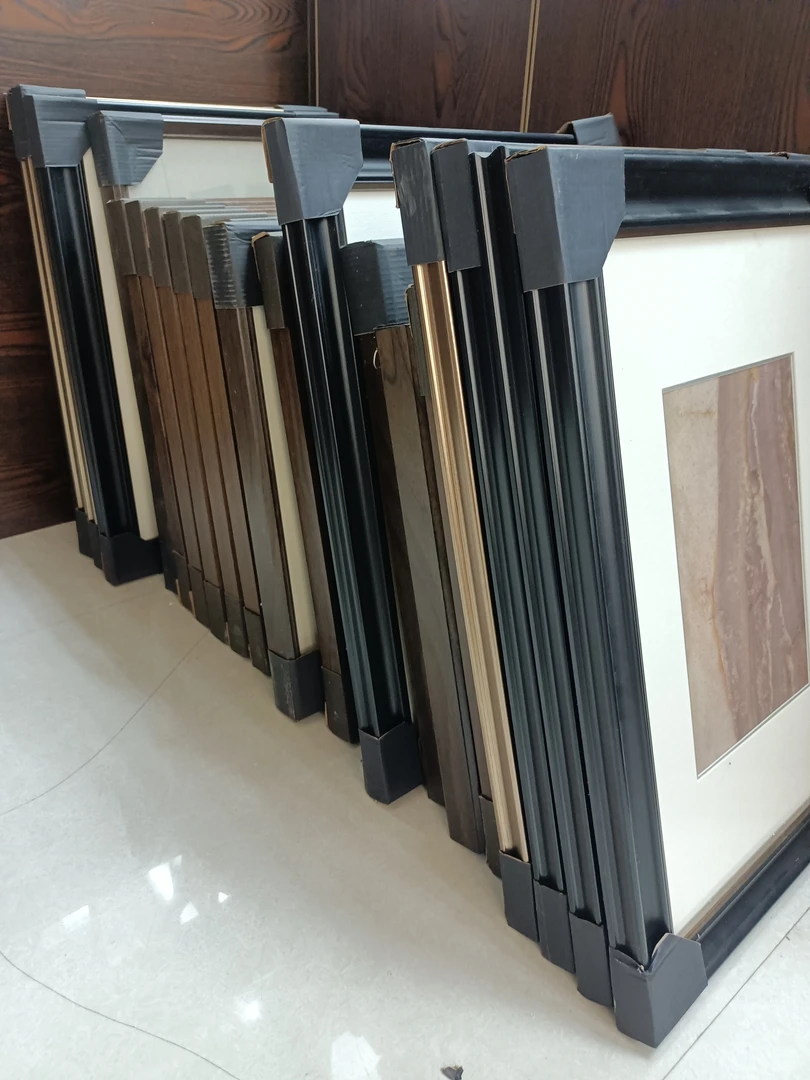 清江奇石装裱石画