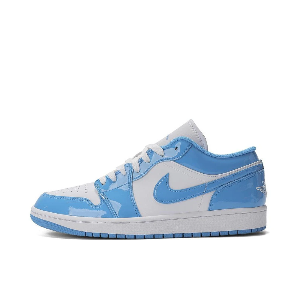 NIKE耐克2024男子AIR JORDAN 1 LOW SE经典时尚板鞋FZ2138-114