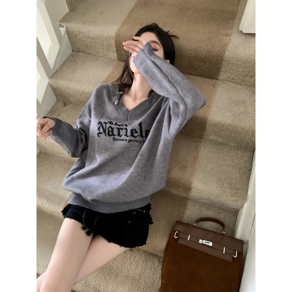 美式复古刺绣字母小众V领长袖百搭设计针织毛衣休闲情侣国潮风ins