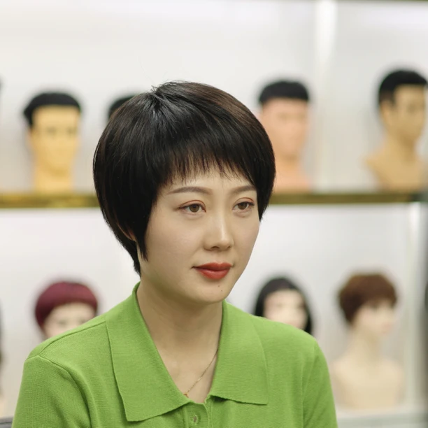 自由式左斜女士短发全真发发丝手织工艺女士逼真隐形舒适假发