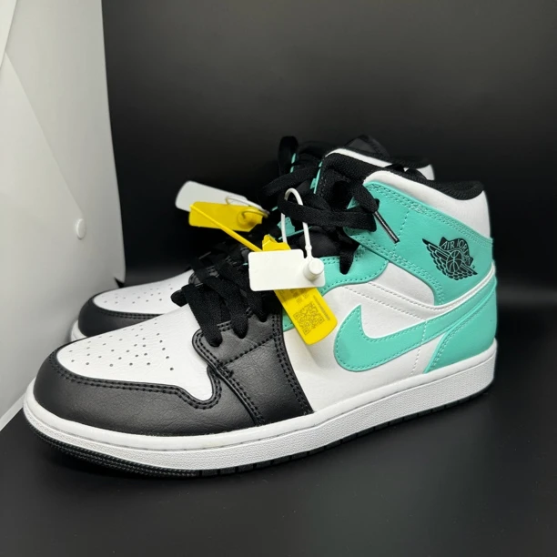 43码/全新未使用/aj1 蒂芙尼 中帮男款板鞋