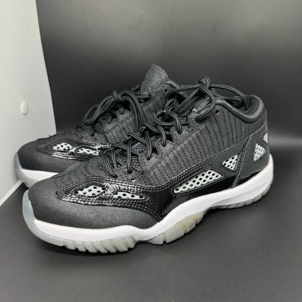 40码/98新/aj11 low IE 低帮复古篮球鞋 男款