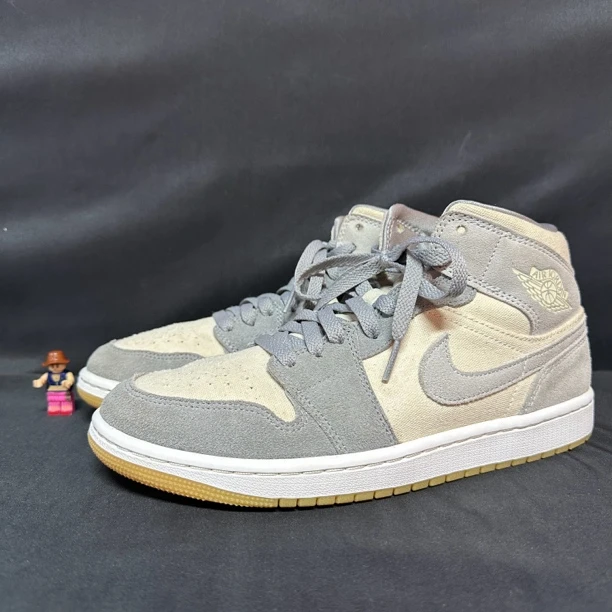 41码/ aj1 椰奶 中帮 复古篮球鞋 米灰色 公价1189 假一罚四