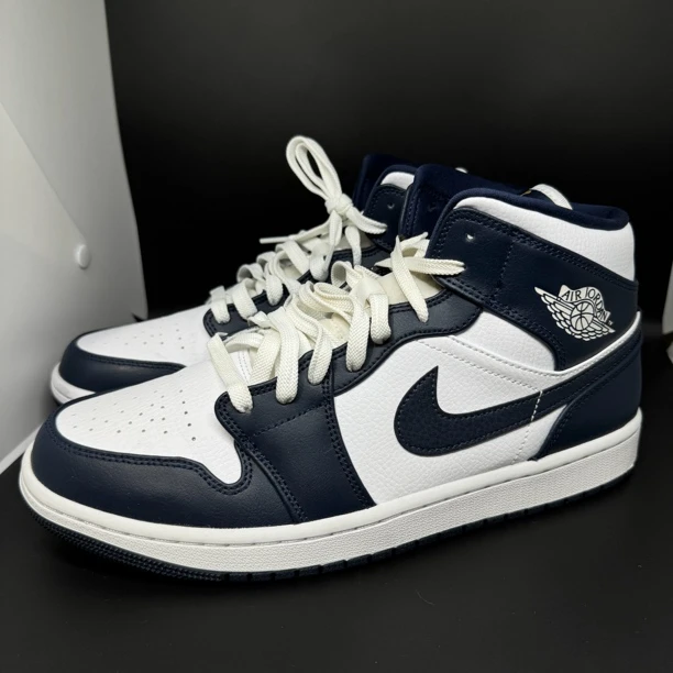 44码/95新/aj1 黑曜石 中帮复古篮球鞋 板鞋男款