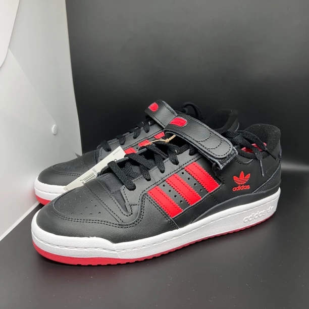 43码/全新/adidas Forum 黑红 低帮男款板鞋