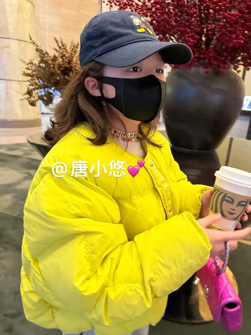 唐小悠 童装定制款 上新2024小悠同款 超显白韩版面包羽绒服