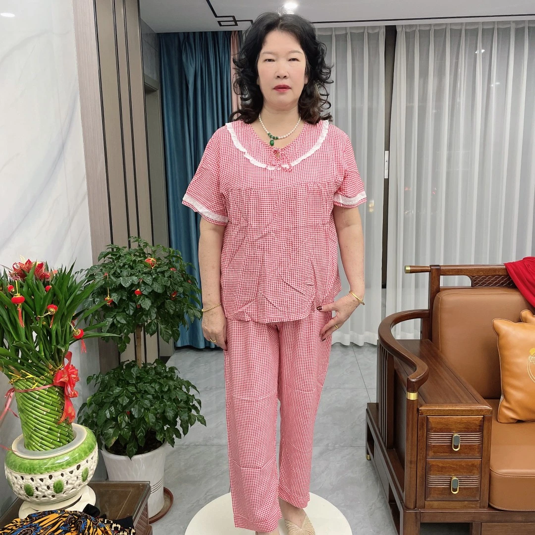 新款 妈妈装格子睡衣套装