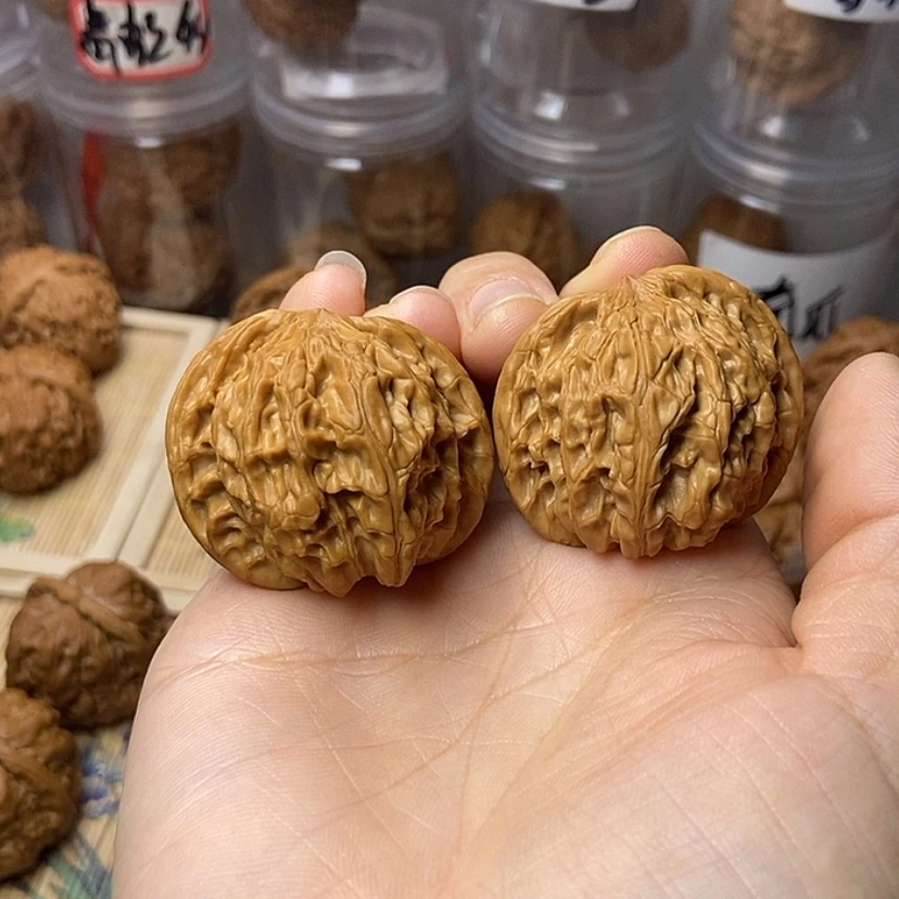 【闪购商品】文玩核桃吊坠出*华