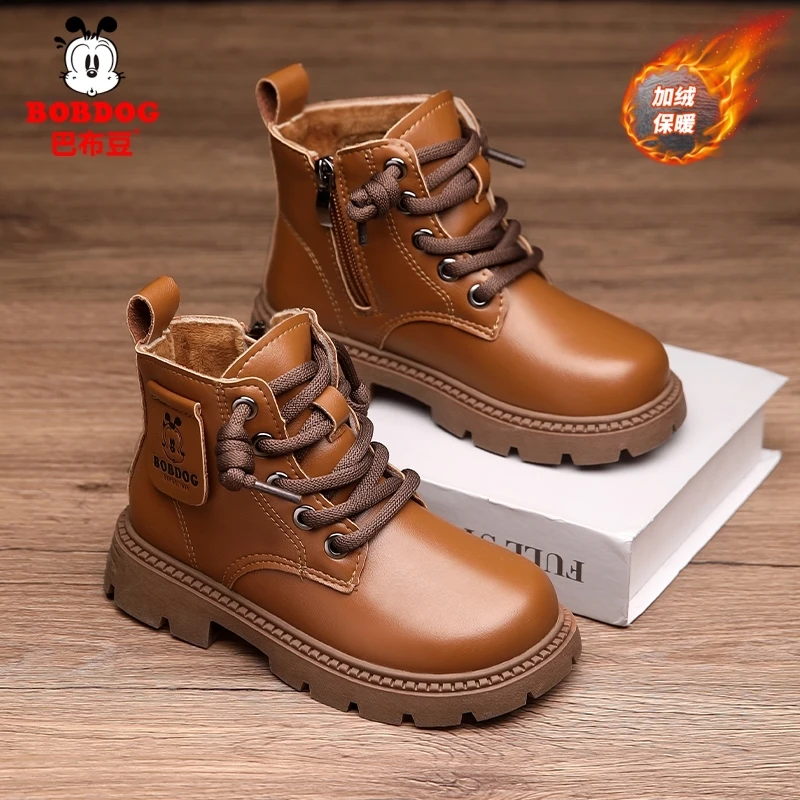 巴布豆男童马丁靴冬季新款皮面防水加绒保暖儿童男孩子中大童棉鞋