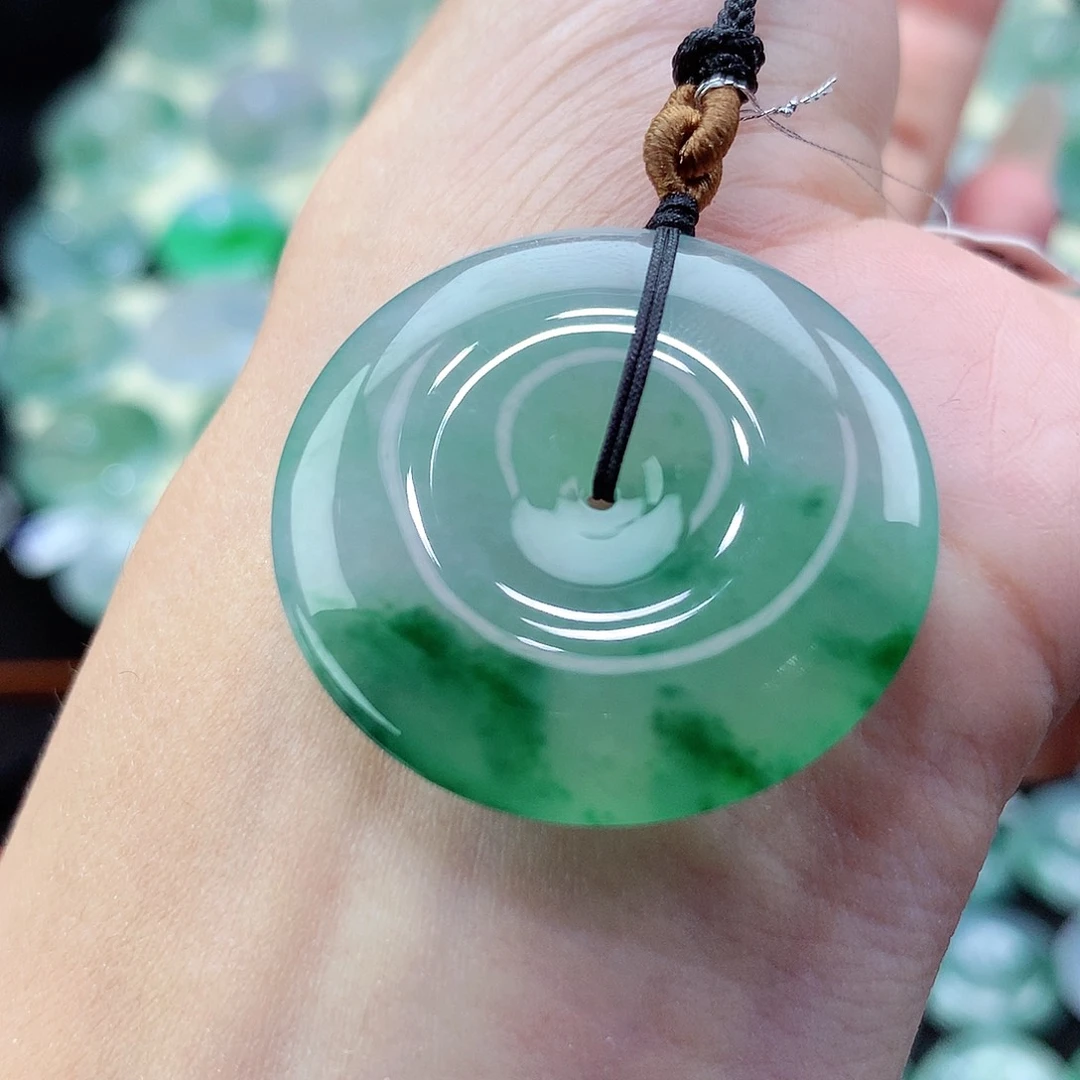 翡翠颈饰未镶嵌吊坠65