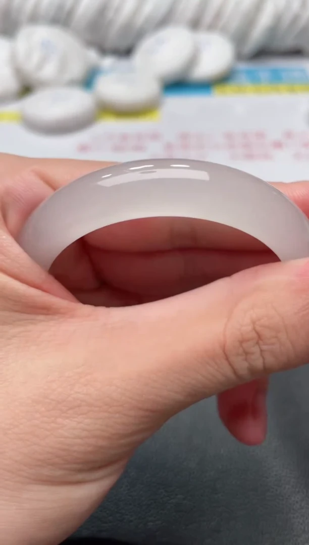 【闪购商品】玛瑙/玉髓手镯未镶嵌60++61TT