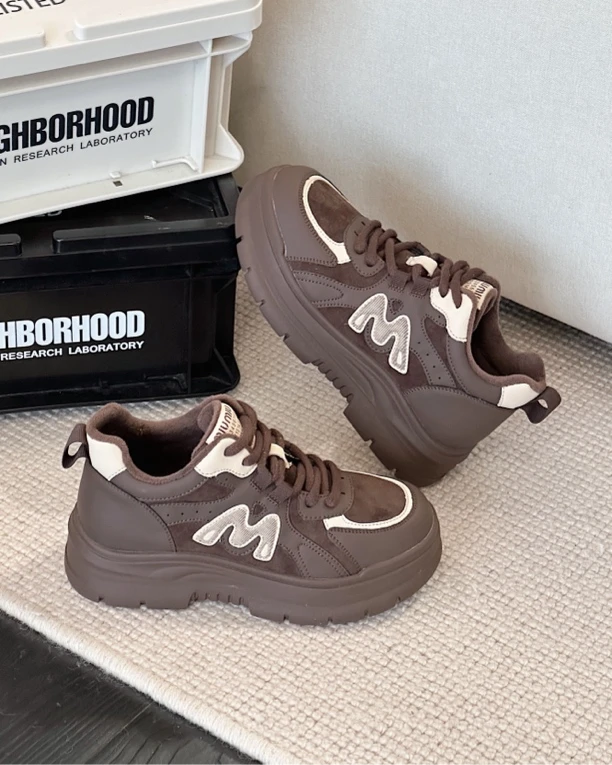 雪芭妮秋冬新品厚底增高软底高帮休闲鞋女款加绒百搭爆款板鞋