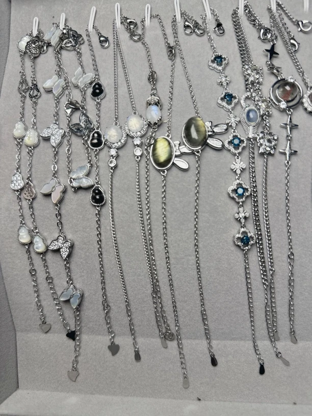 天然水晶轻奢时尚戒指手链盒子多样式发货（直播链接)