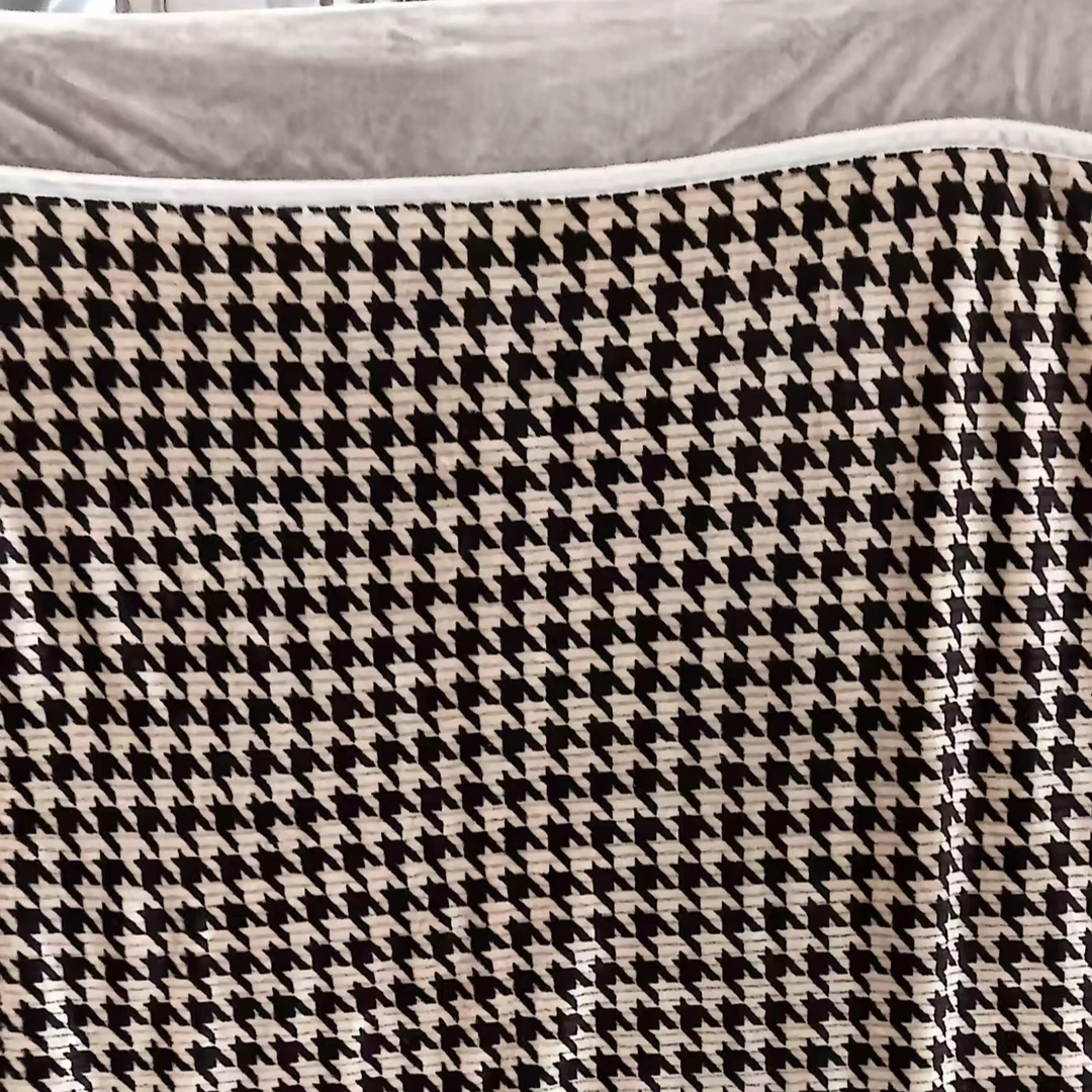 黑色千鸟格2.0×2.3米双面云绒被子