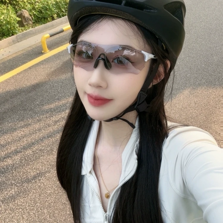 户外防风护目镜公路自行车夜骑行登山日夜两用光感跑步墨镜太阳镜