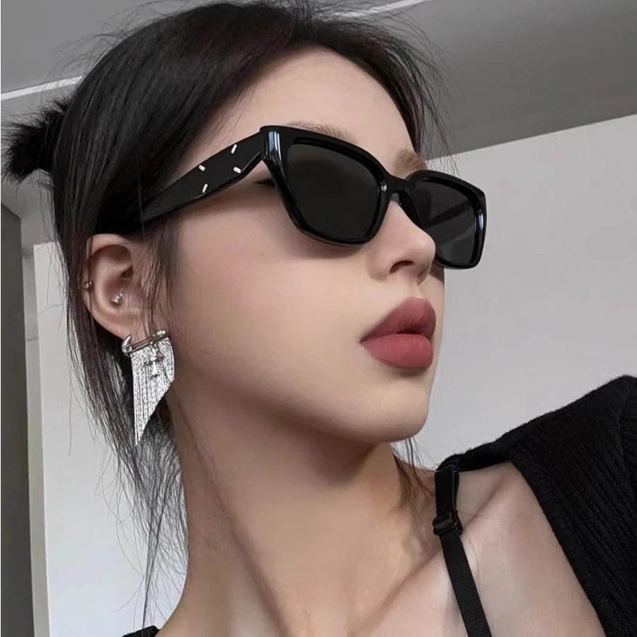 韩版GM方形猫眼偏光遮阳墨镜女款潮辣妹高级感度假太阳眼镜男夏季