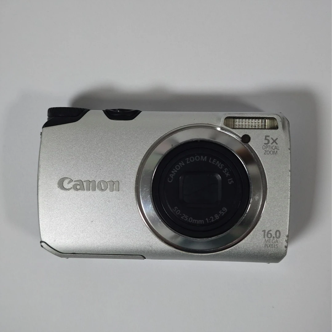 9新 Canon/佳能 佳能a3300is银白色默认瑕疵no退no换