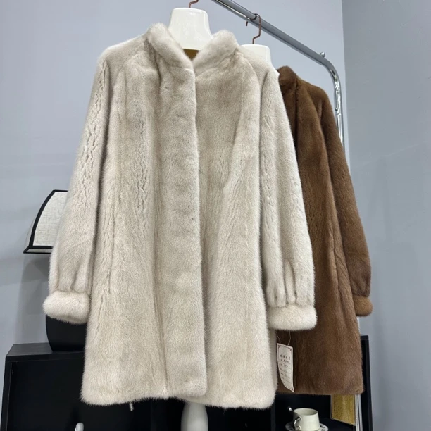 2025年新款立领中长款女士大衣休闲