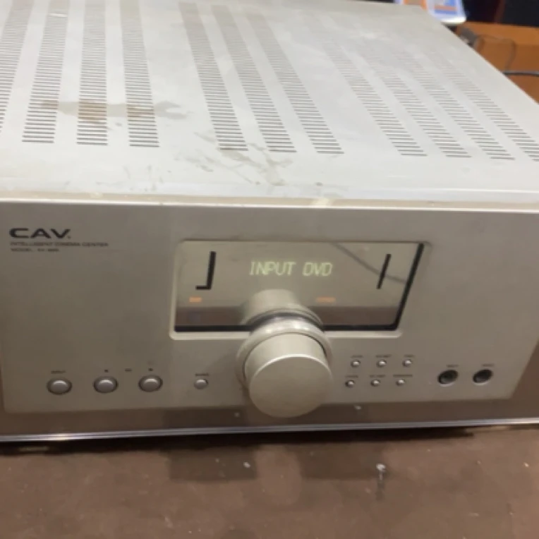 9新  cav av860功放机（有杂音）