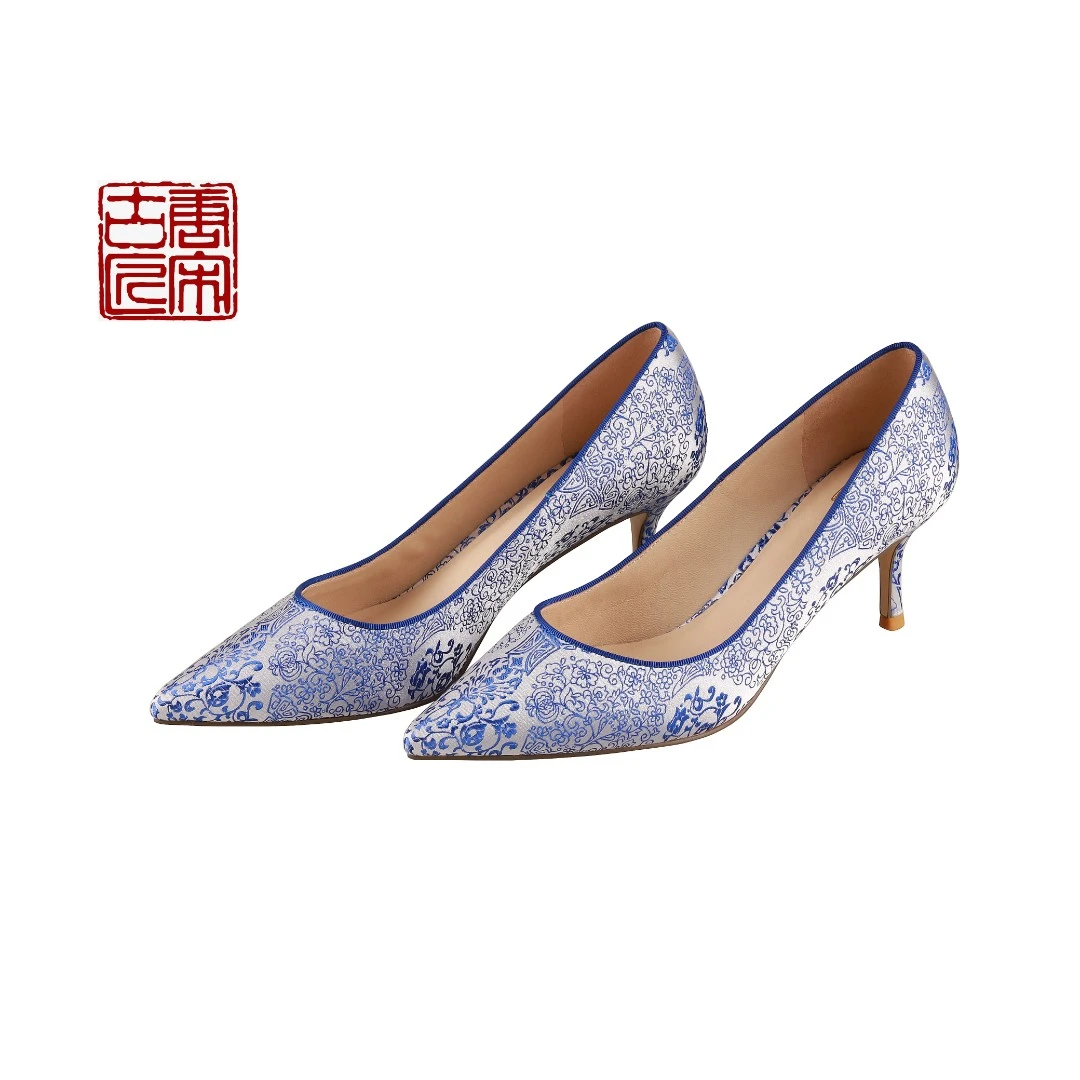 唐宋·古匠【青婉】青花瓷绸缎羊皮垫复古旗袍鞋仙女鞋6公分H184