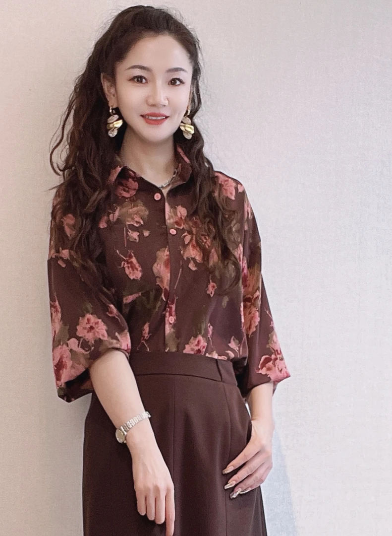 24311421【高斯雪岚】新款复古港风女人味花卉衬衣