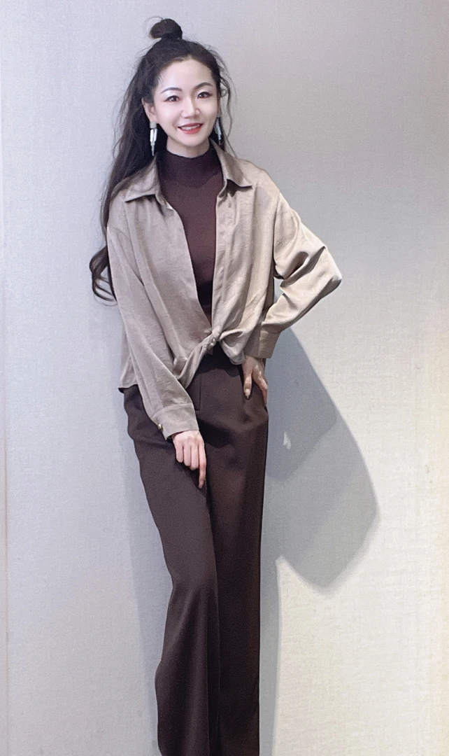 24319071新品时尚显瘦假两件衬衫