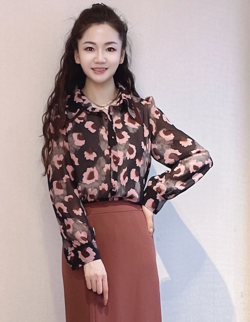24316081【高斯雪岚】新款气质女人味花卉衬衣