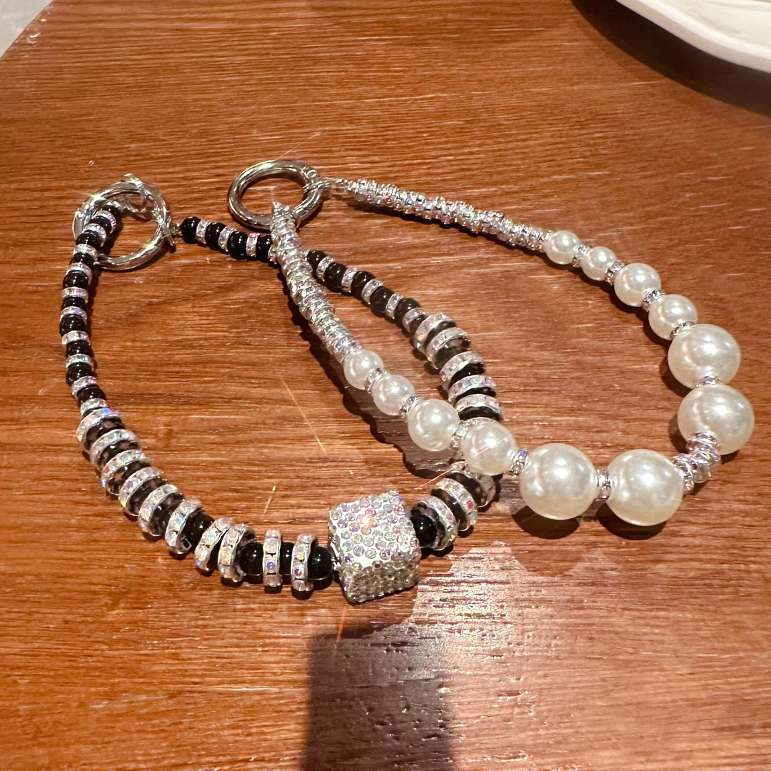 镭射水钻手链珍珠手机壳时尚链条手镯苹果华为全型号手机壳通用