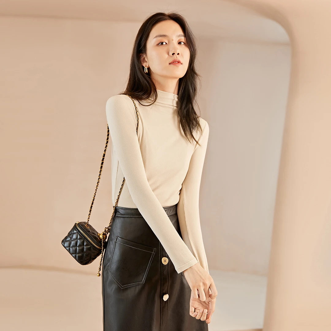 对白半高领肌理感针织衫女新款内搭上衣亲肤柔软基础打底衫BDO004