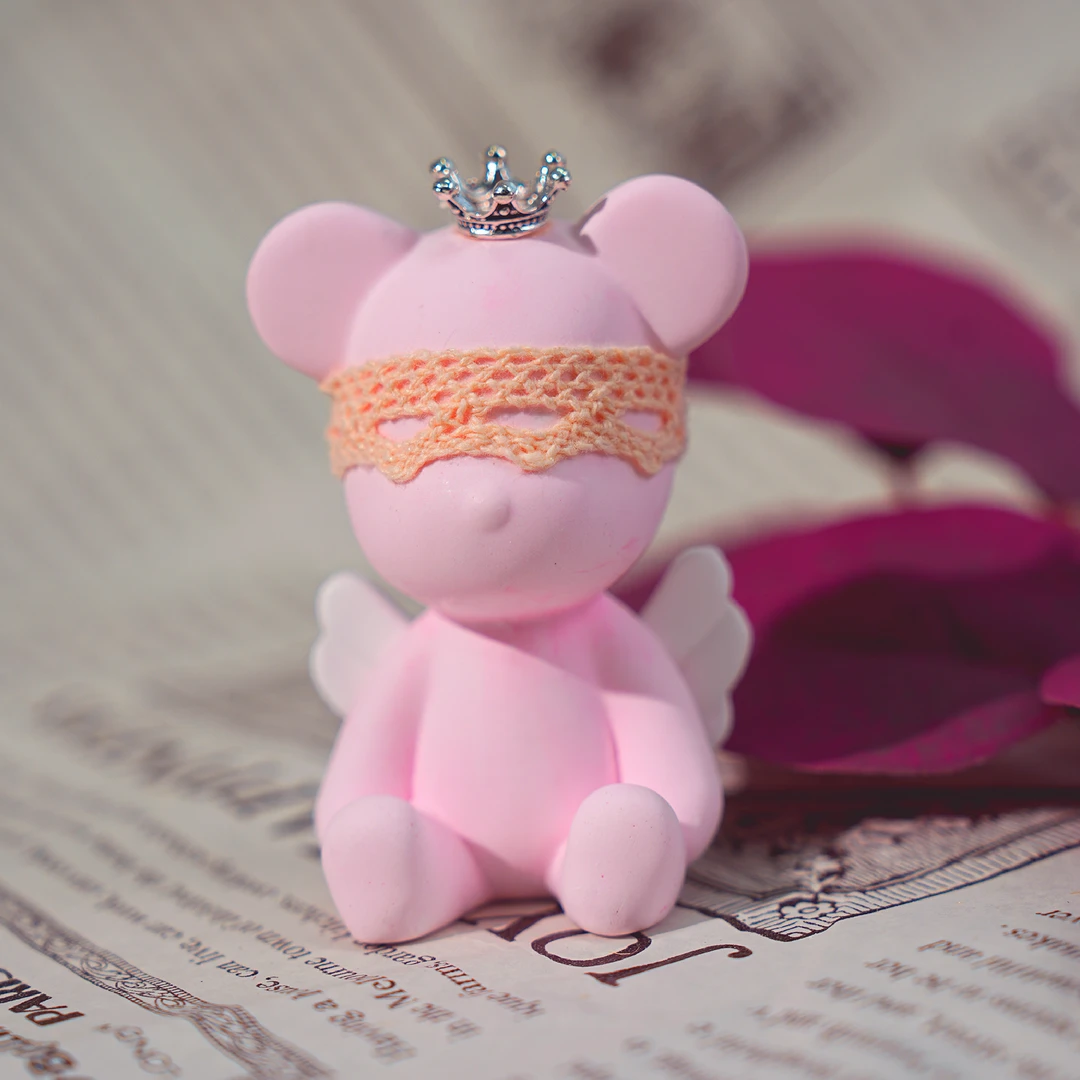 [蘭湾专属] 七夕送礼 蒙住眼睛的天使小熊出风口香氛（送香水）