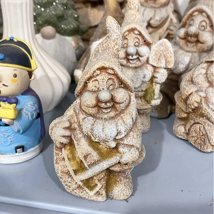 【闪购商品】密胺摆件知**卿